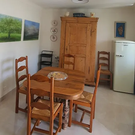 En Rez De Jardin * Sartène