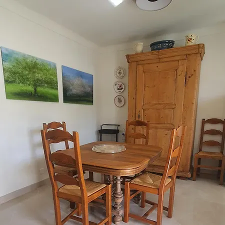 En Rez De Jardin Διαμέρισμα Sartène