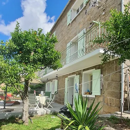 En Rez De Jardin דירה