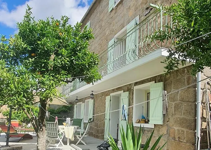 En Rez De Jardin דירה